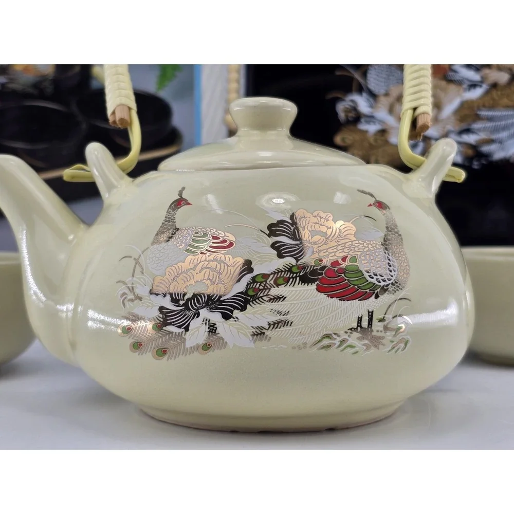 Vintage Keramik Tea Set Teapot + 4 handleless Cups Teaset/Saki, New In Box White